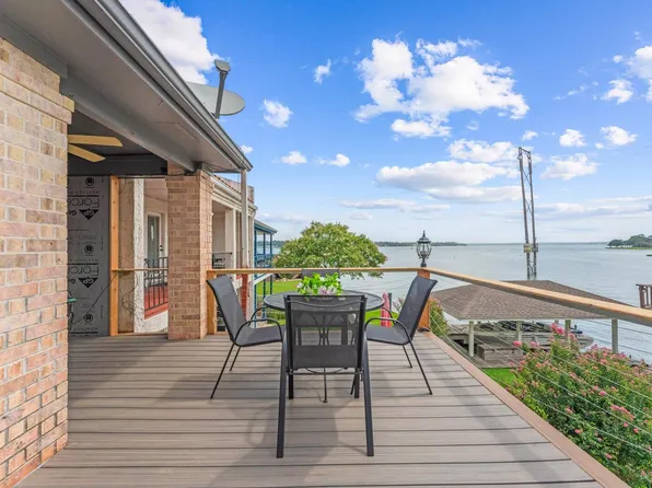 225 Capetown St, Montgomery, TX 77356