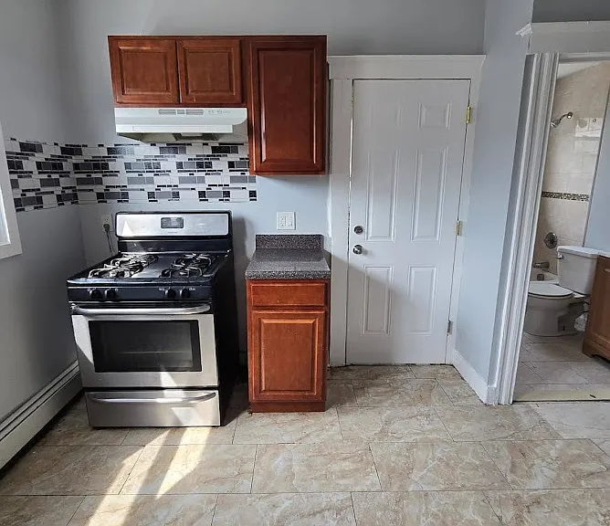 222 Elmwood Ave #2L1 — Photo 8
