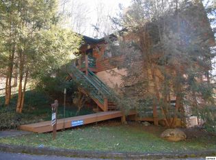 859 Cabin Creek Way, Sevierville, TN 37862
