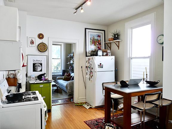 3rd image of 1647 W Beach Ave APT 2F