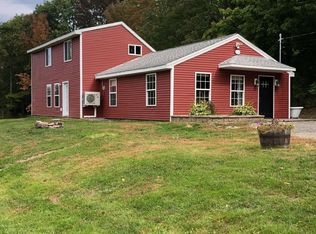 129 Stetson Rd W, Levant, ME 04456
