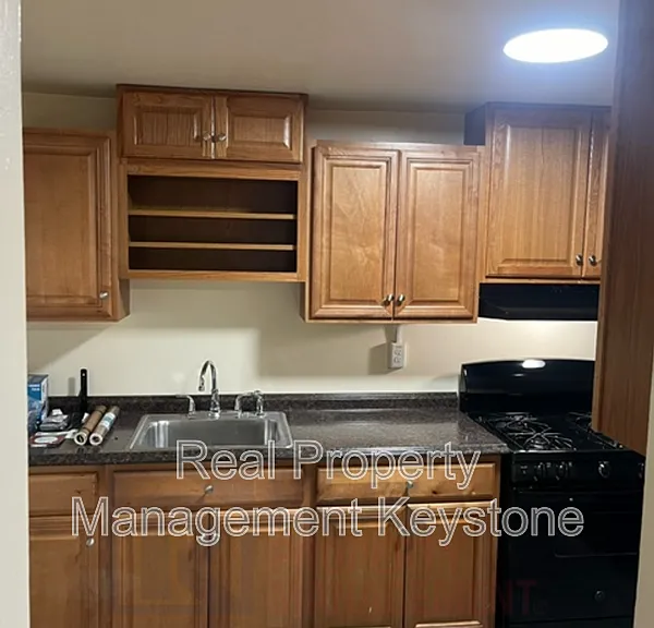 307 Greenlee Rd — Photo 12