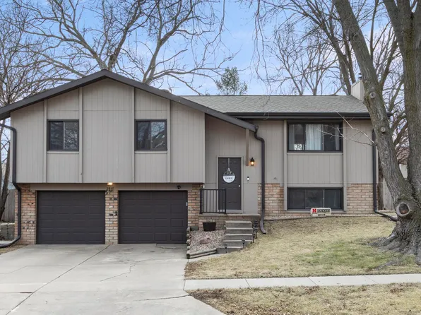 2815 Jane Ln, Lincoln, NE 68516