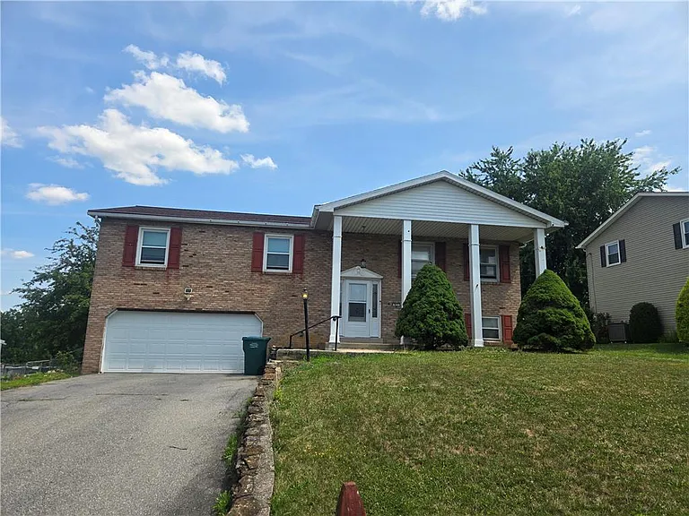 965 Hill Dr — Photo 1