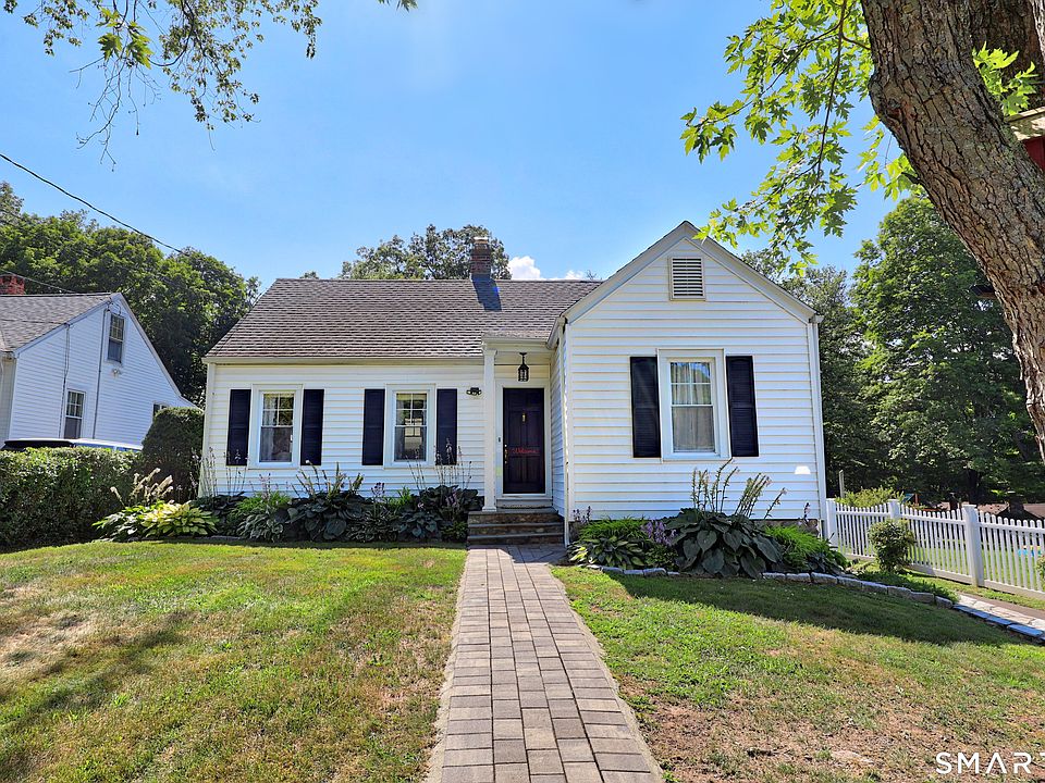 1st image of 12 Yale Avenue