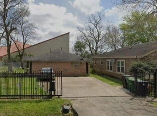 3006 Wayne St #2, Houston, TX 77026