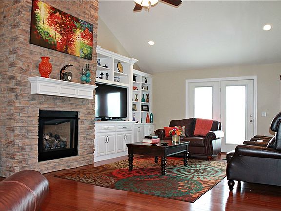 5th image of 133 Dawson Ln