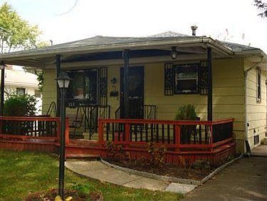 1st image of 311 Jackson St