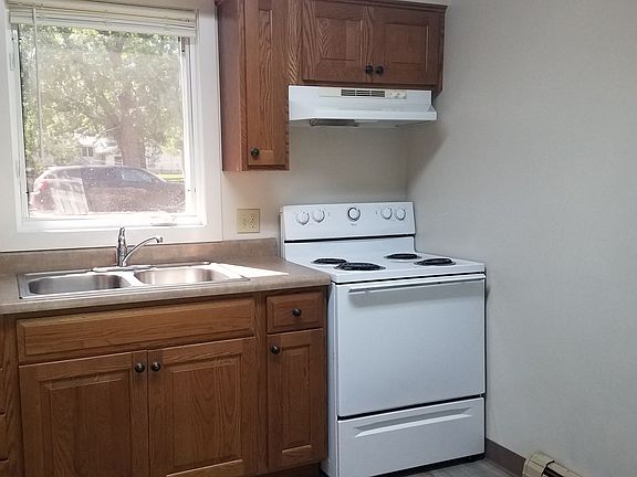 4th image of 320 7th St #12