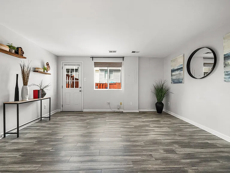 8607 Kenosha Ct — Photo 20