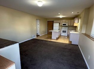 1911 Haughton Ave #1, Mankato, MN 56003