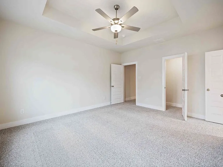 3014 La Rambla Dr — Photo 4
