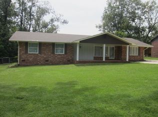1115 Doren Dr, Eufaula, AL 36027
