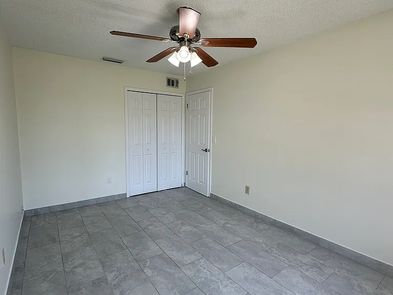 1780 Bartlett Ave — Photo 13