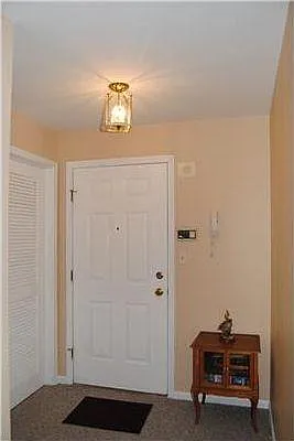 2 bed, 1198 sqft, $2,200 — Photo 4