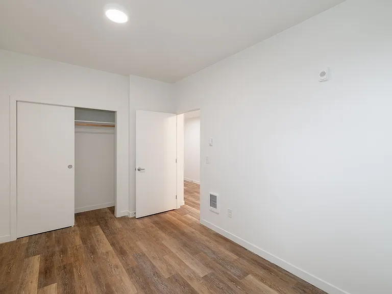 Bode Lake City: Luxury Apartments - 6 Weeks & $99 Security Deposit OAC — Photo 3