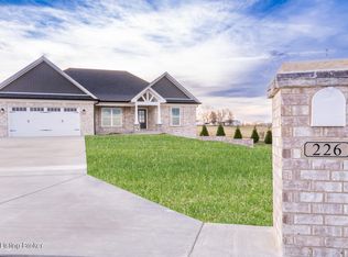 226 Natalies Way, Bardstown, KY 40004