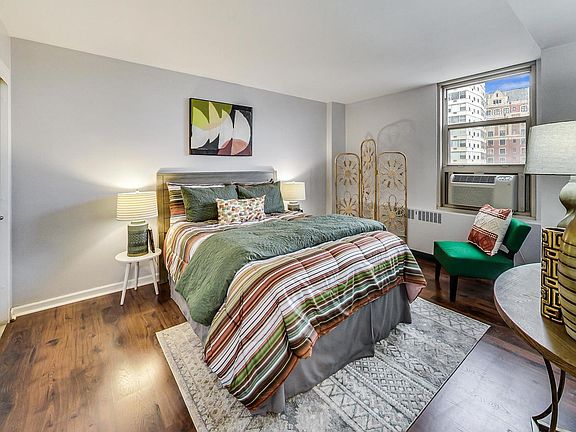 5th image of 3950 N Lake Shore Dr APT 1221