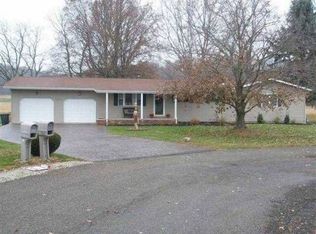 5345 Walnut Dr SE, Lancaster, OH 43130