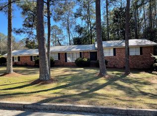 220 Camellia Dr, Moultrie, GA 31768