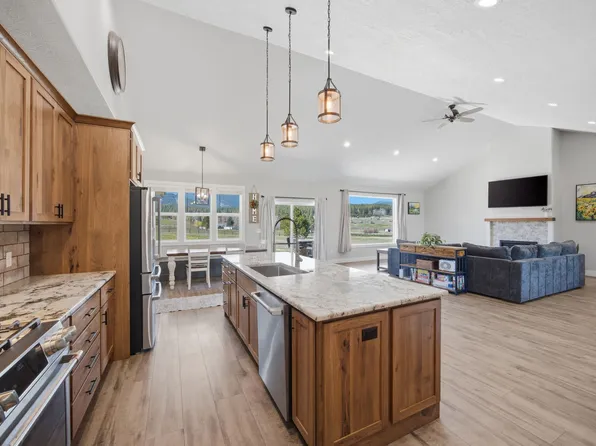 1291 Rhonda Ln, Victor, MT 59875