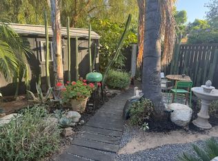 22429 W Clarendon St, Woodland Hills, CA 91367