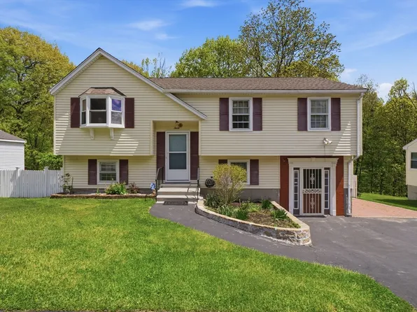 30 Parsons Hill Dr, Worcester, MA 01603