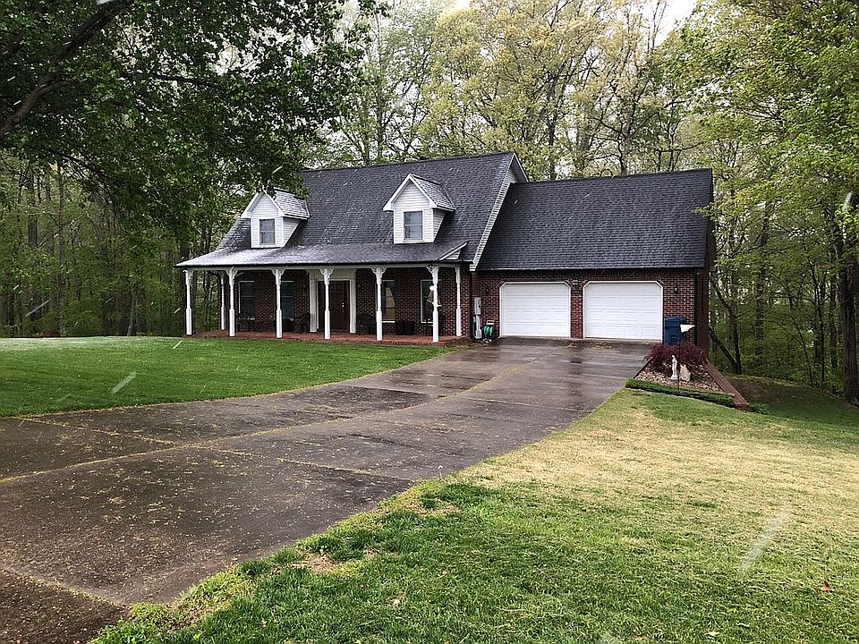1st image of 161 Honeysuckle Ln