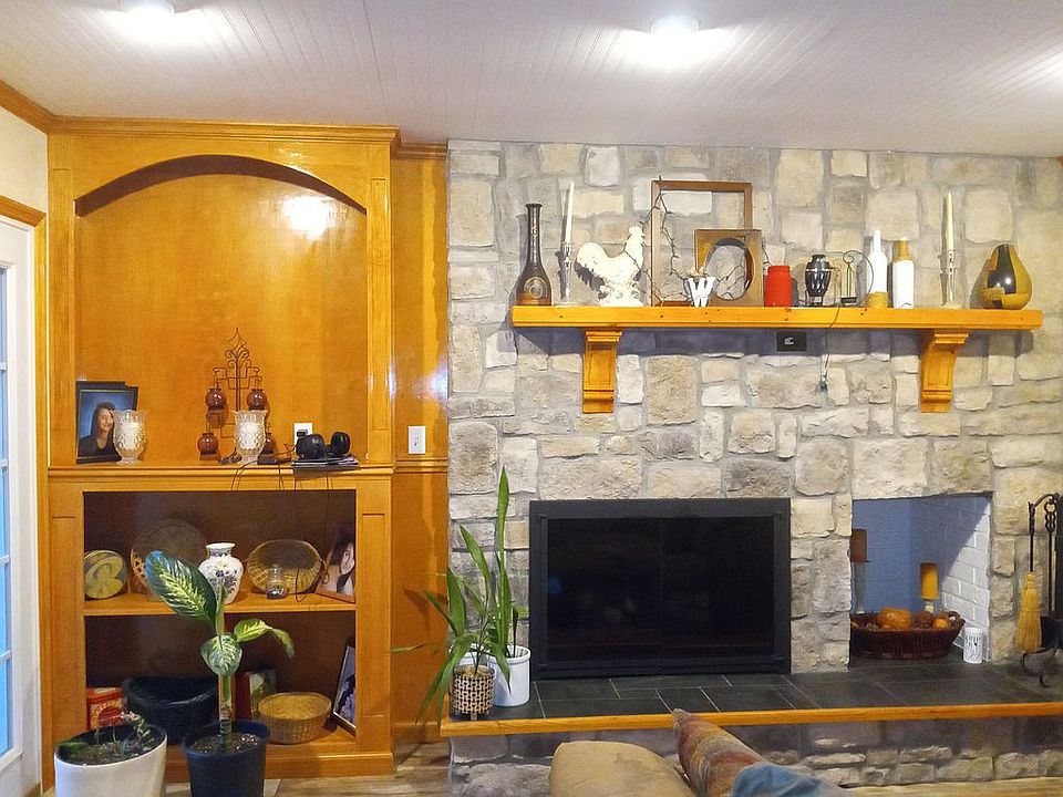 1st image of 921 Tanglewood Dr