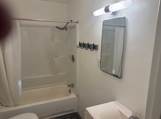 817 El Terino Ave, Modesto, CA 95350