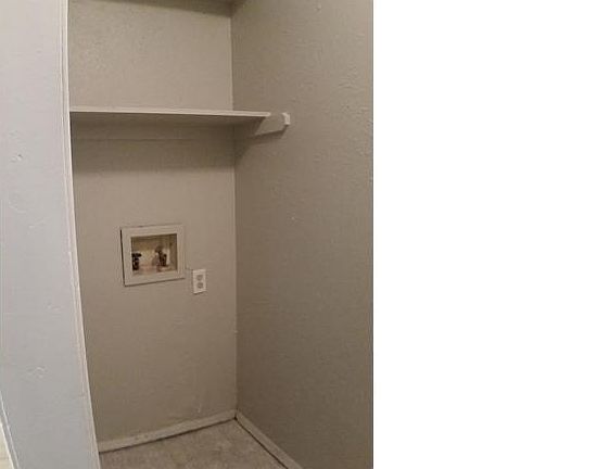 3rd image of 1509 NE 17th St