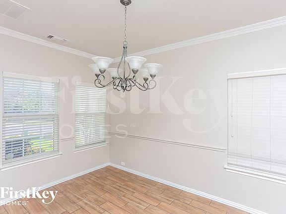 3rd image of 5620 Old Orchard Dr