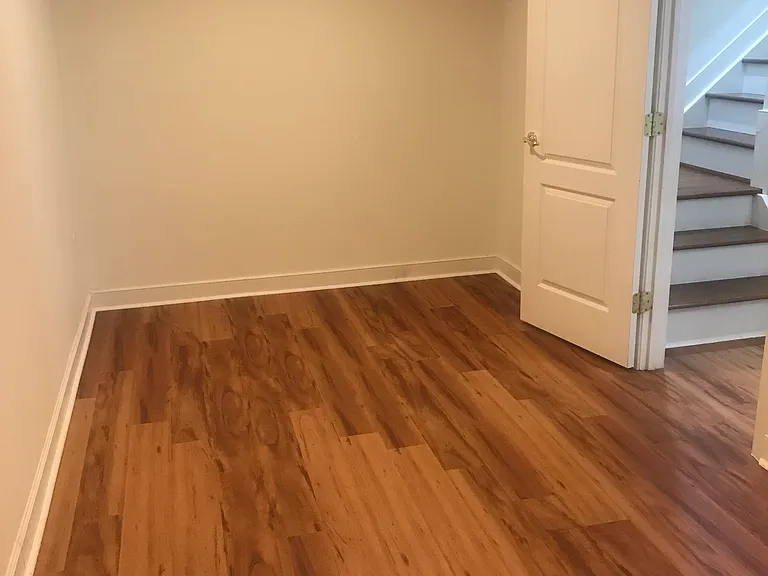 13005 Taxi Dr — Photo 24