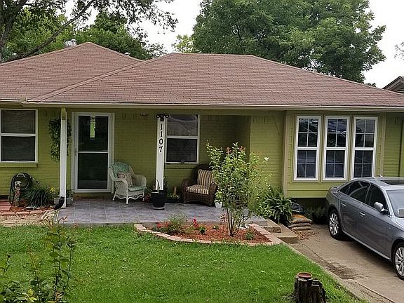 2nd image of 1107 Northside Dr