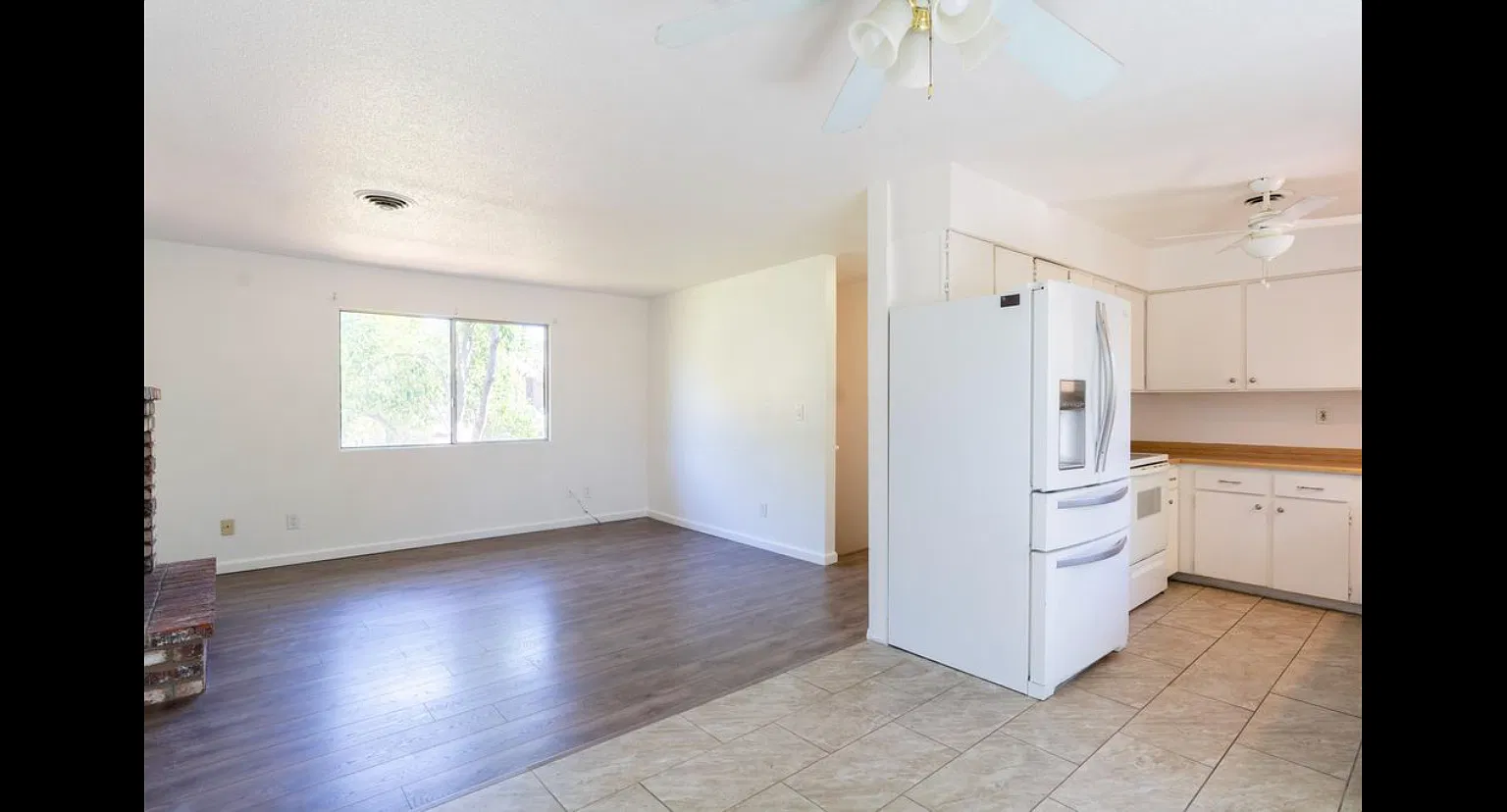 4 bed, 1496 sqft, $2,200 — Photo 4