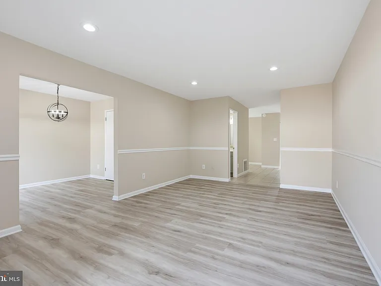 744 Cordell Way — Photo 19