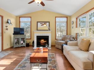 542 Hill St, Walworth, WI 53184