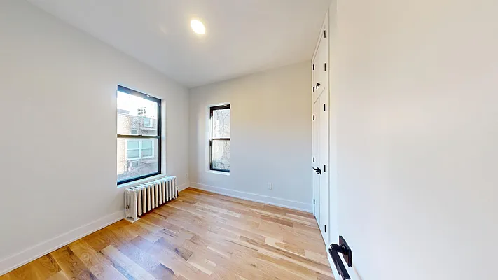 Rented by Bond New York | media 6