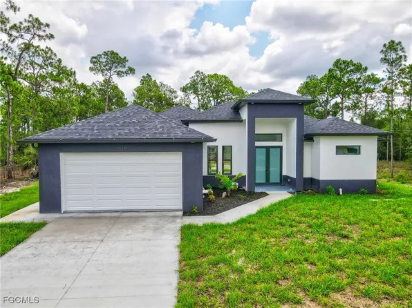 1310 Acacia Ave, Lehigh Acres, FL 33972