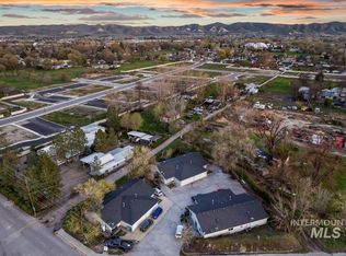 915/917 925/92 W Main St, Emmett, ID 83617