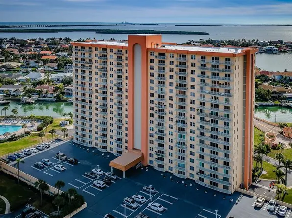4900 Brittany Dr S APT 1401, Saint Petersburg, FL 33715
