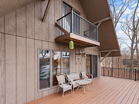5th image of 9255 S Lake Shore Ln
