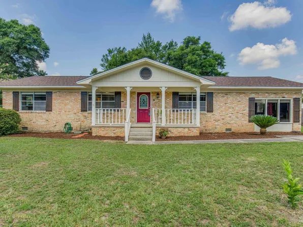 7275 Martinique Rd, Pensacola, FL 32504