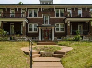 7244 Forsyth Blvd APT 2E, Saint Louis, MO 63105