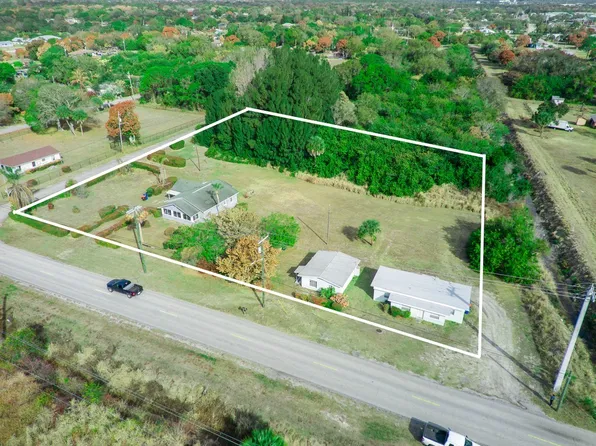 2840 41st St, Vero Beach, FL 32967