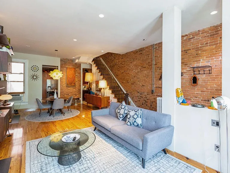 619 P St NW — Photo 10