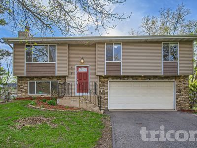 8301 Thomas Ave N, Brooklyn Park, MN, 55444