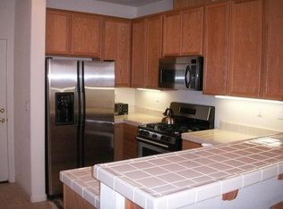 710 City Walk Pl APT 1, Hayward, CA 94541