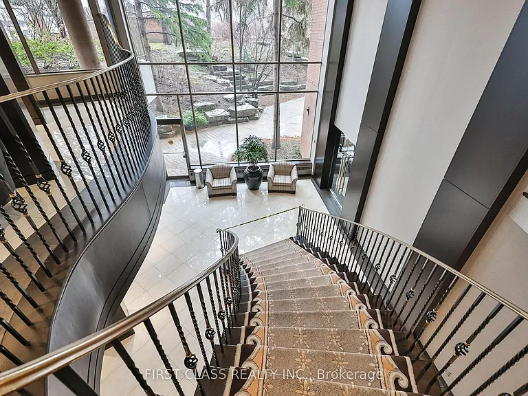 3181 Bayview Ave #902 — Photo 28