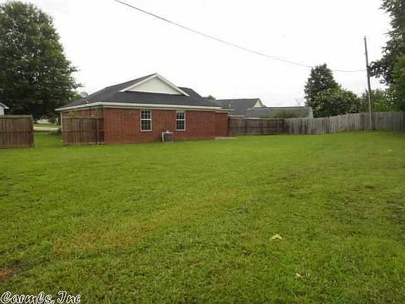 4th image of 117 Field Crest Dr